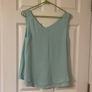 Express Medium Top
